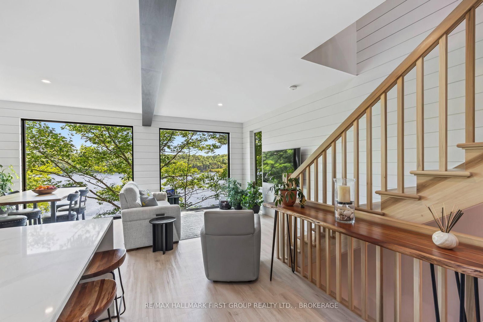 1005 Macdonald Lane • Perth Road, ON photo 22