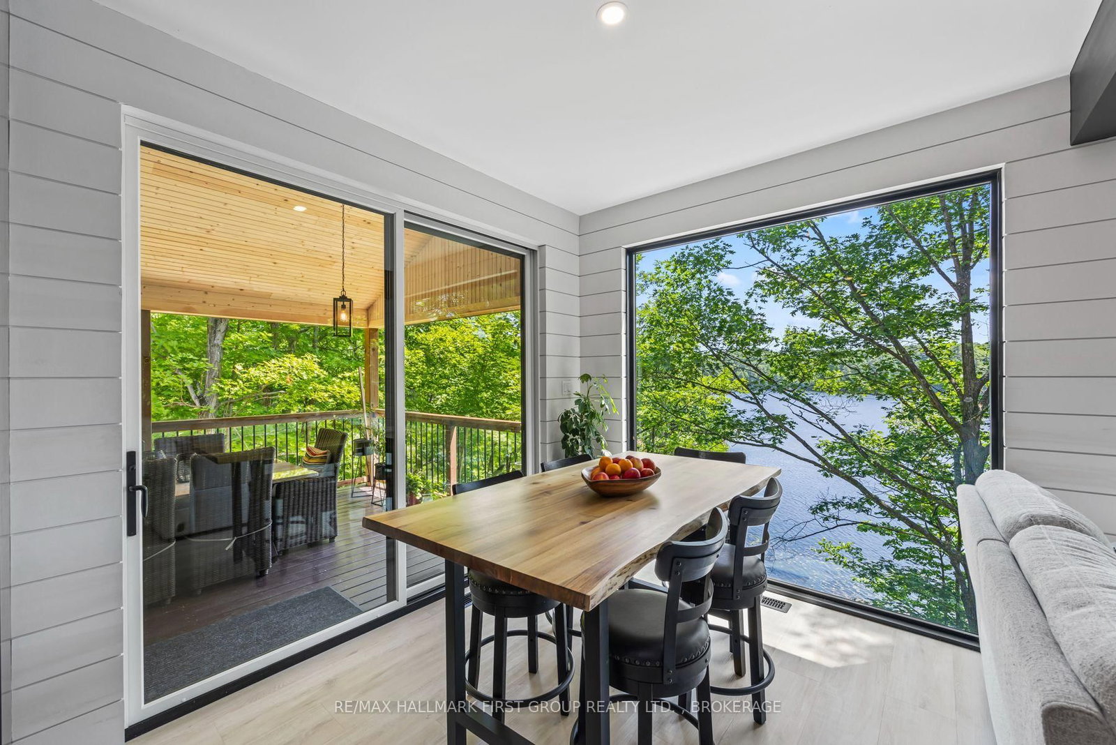1005 Macdonald Lane • Perth Road, ON photo 25