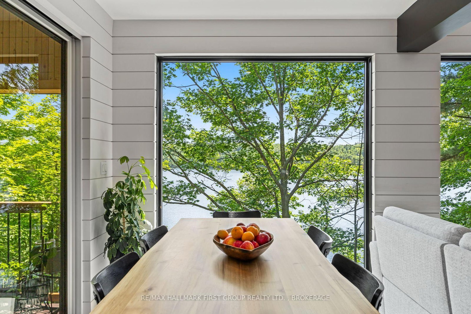 1005 Macdonald Lane • Perth Road, ON photo 26