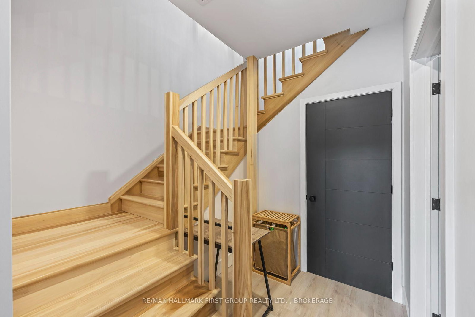 1005 Macdonald Lane • Perth Road, ON photo 40