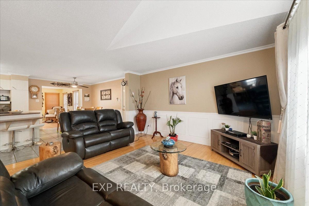 213 Longueuil Street • Champlain, ON photo 13