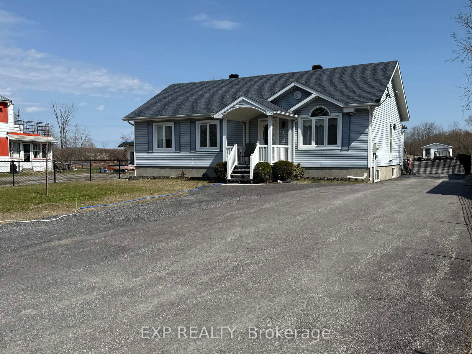 213 Longueuil Street • Champlain, ON photo 2