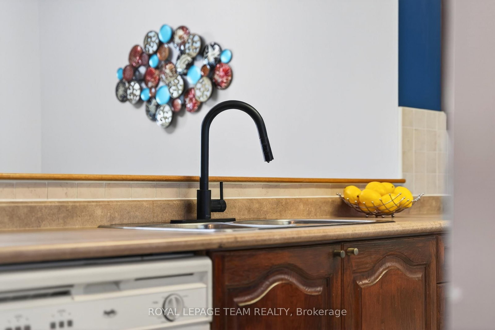 120 Grant Carman Drive • #811 • Ottawa, ON photo 13