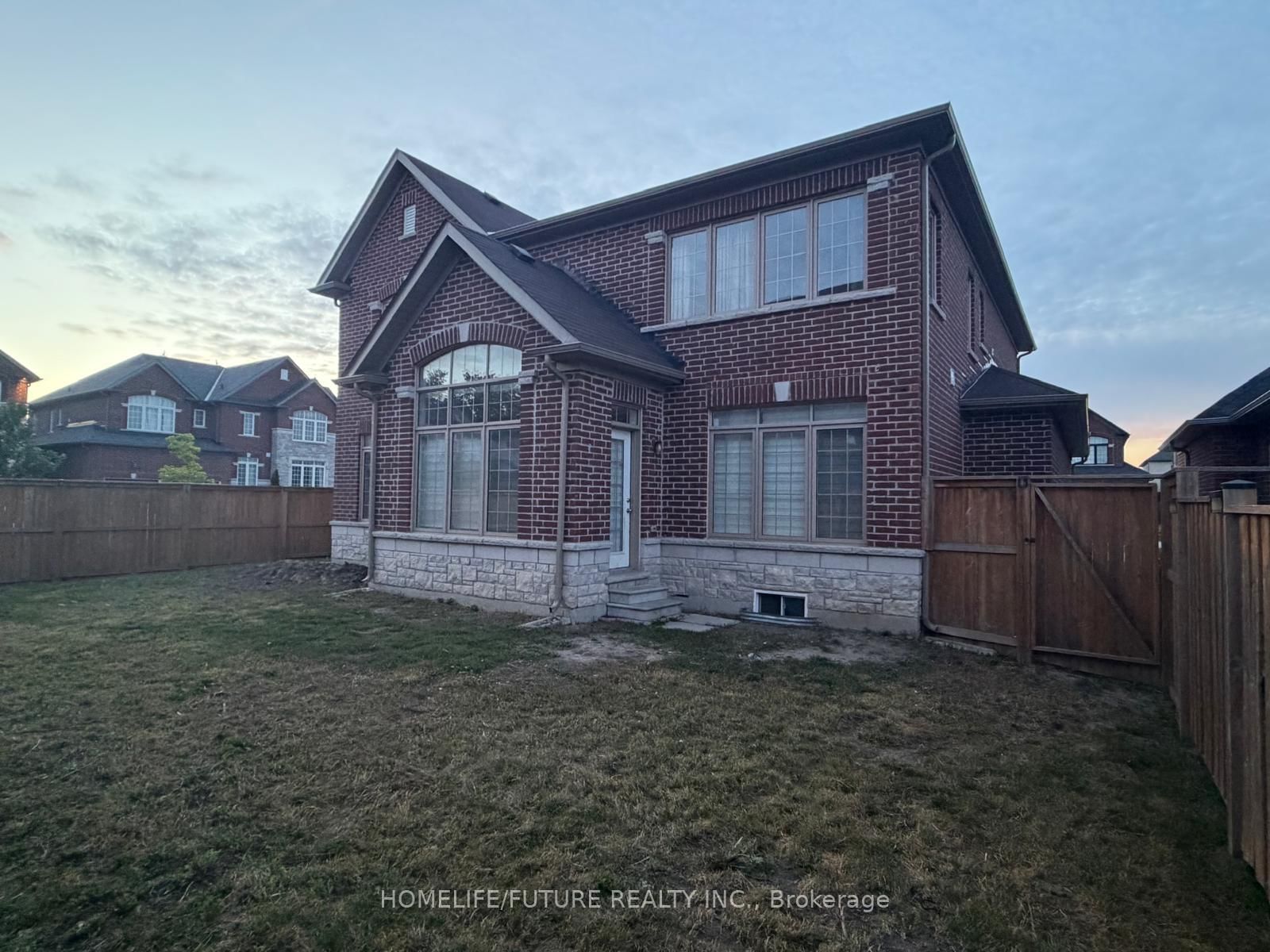Main & 2nd - 45 Pristine Trail, Cavan Monaghan 4