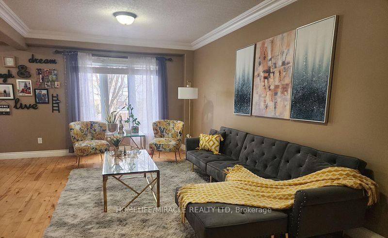 388 Thomas Slee Drive