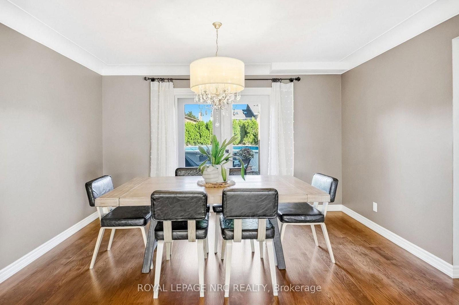 366 Book Road • Grimsby, ON photo 14
