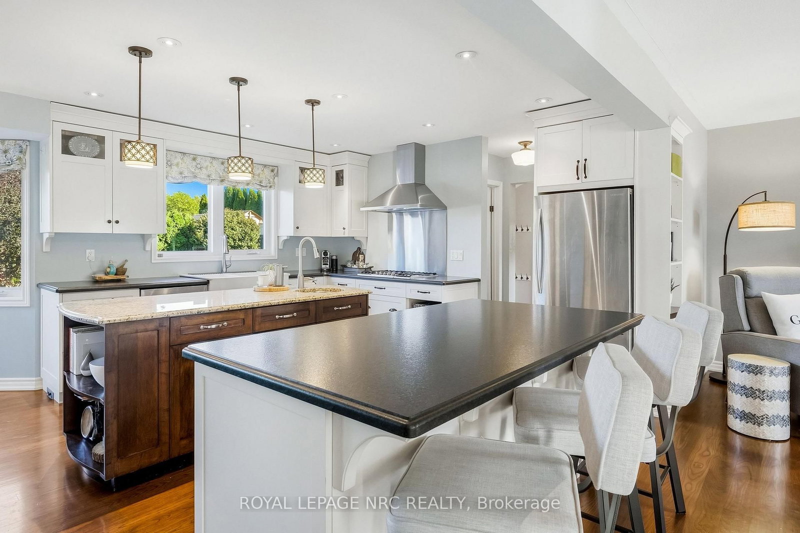 366 Book Road • Grimsby, ON photo 17