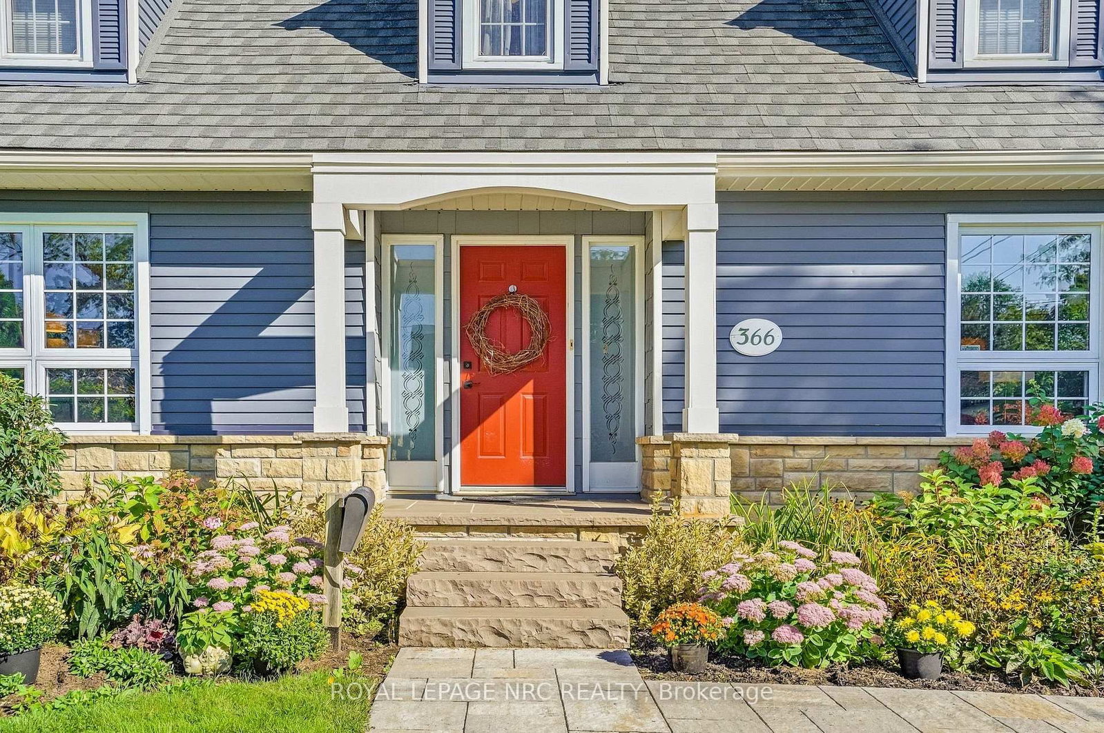 366 Book Road • Grimsby, ON photo 9