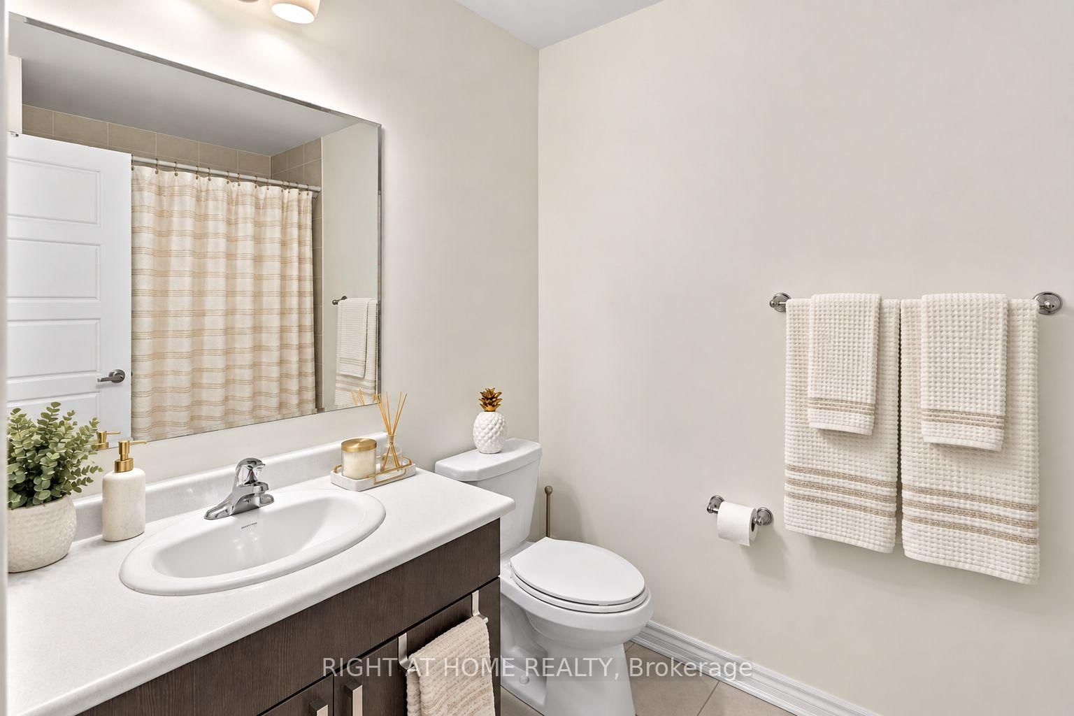 404 Equestrian Way • Cambridge, ON photo 37