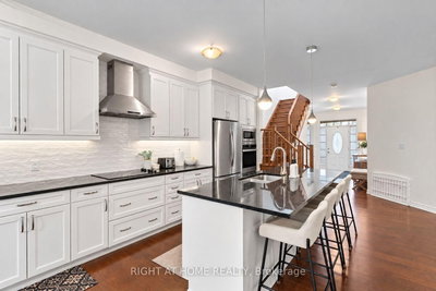 404 Equestrian Way • Cambridge, ON photo 9