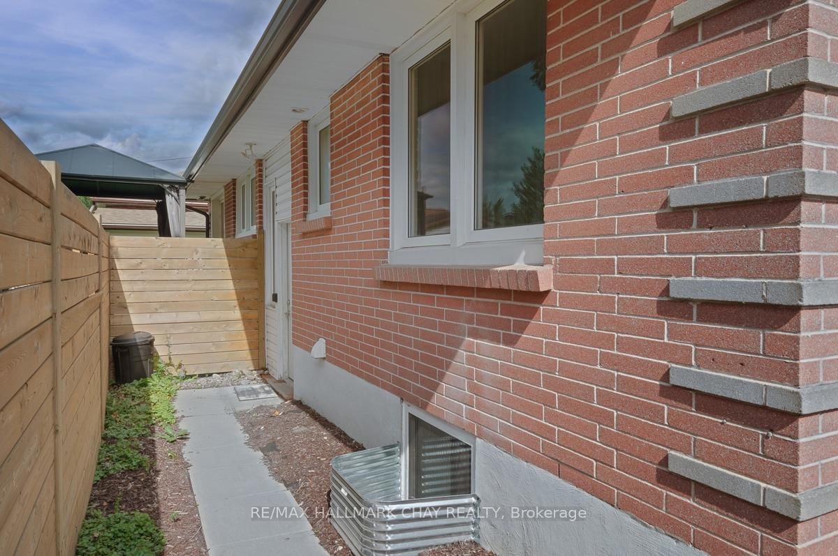 262 Bellevue Street • Peterborough, ON photo 37