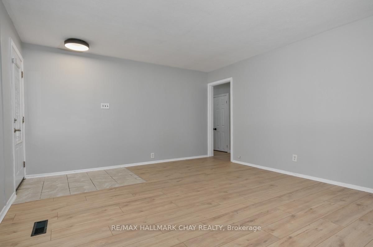 262 Bellevue Street • Peterborough, ON photo 8