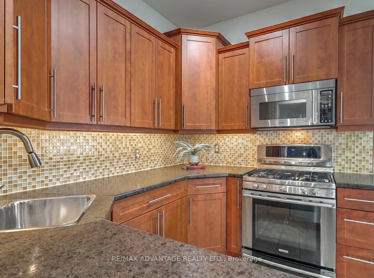 374 Front Street • #8 • Central Elgin, ON photo 18