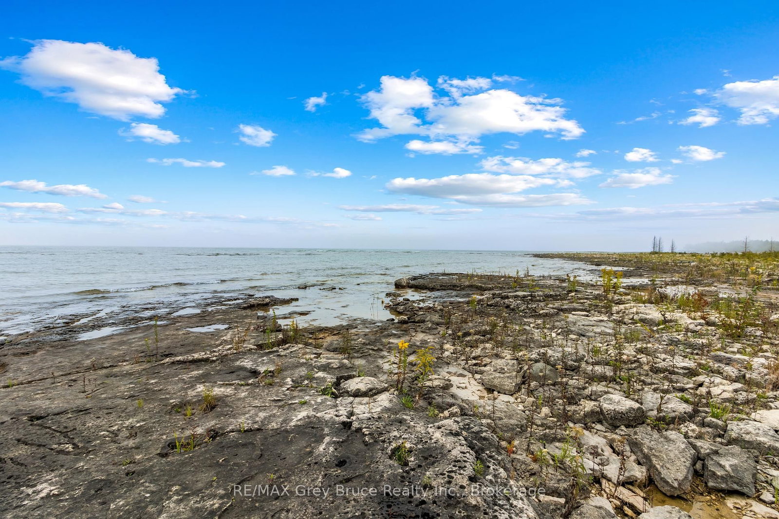 79 & 79A Zinkan Island • Northern Bruce Peninsula, ON photo 36