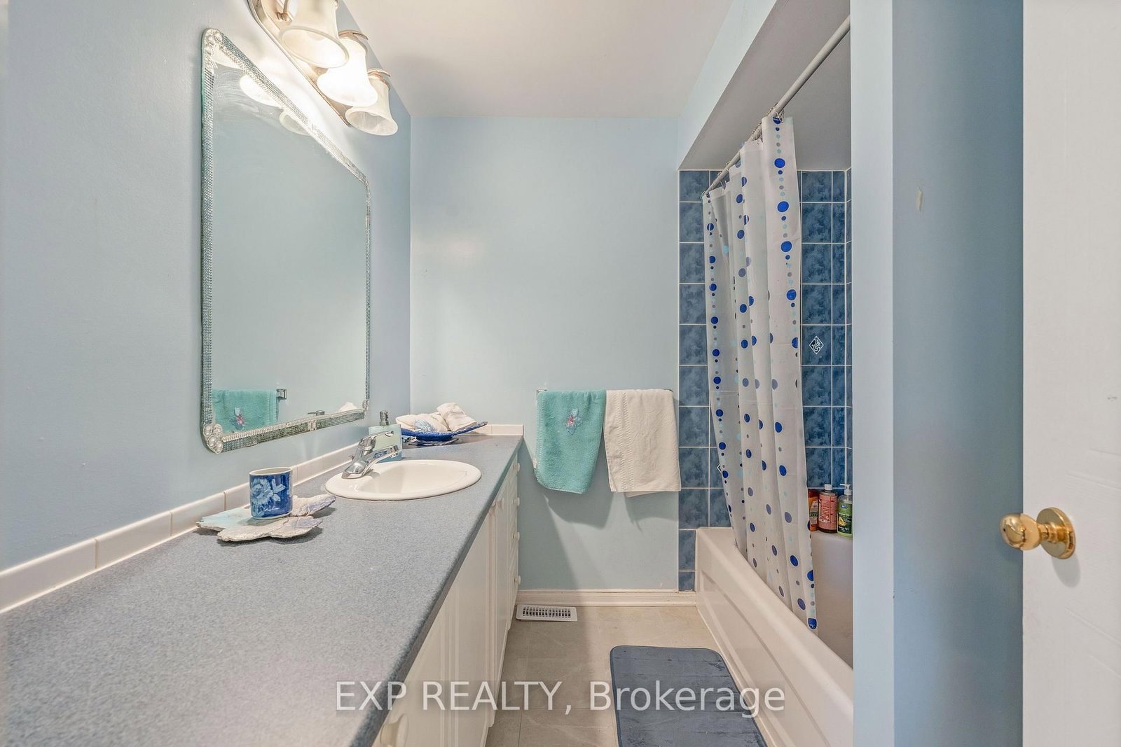 2181 Sunmeadow Street • Orleans, ON photo 20