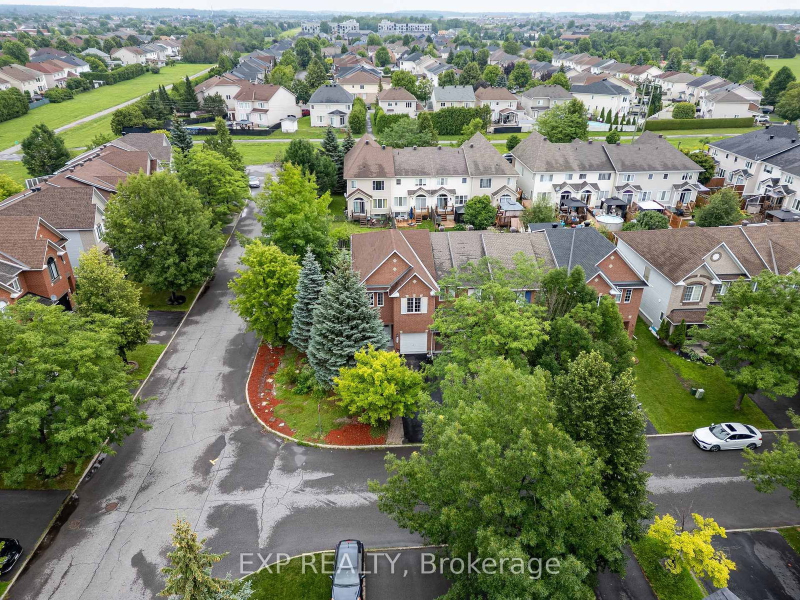 2181 Sunmeadow Street • Orleans, ON photo 27
