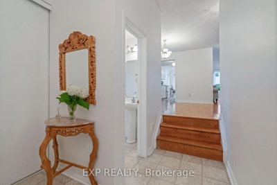 2181 Sunmeadow Street • Orleans, ON photo 4