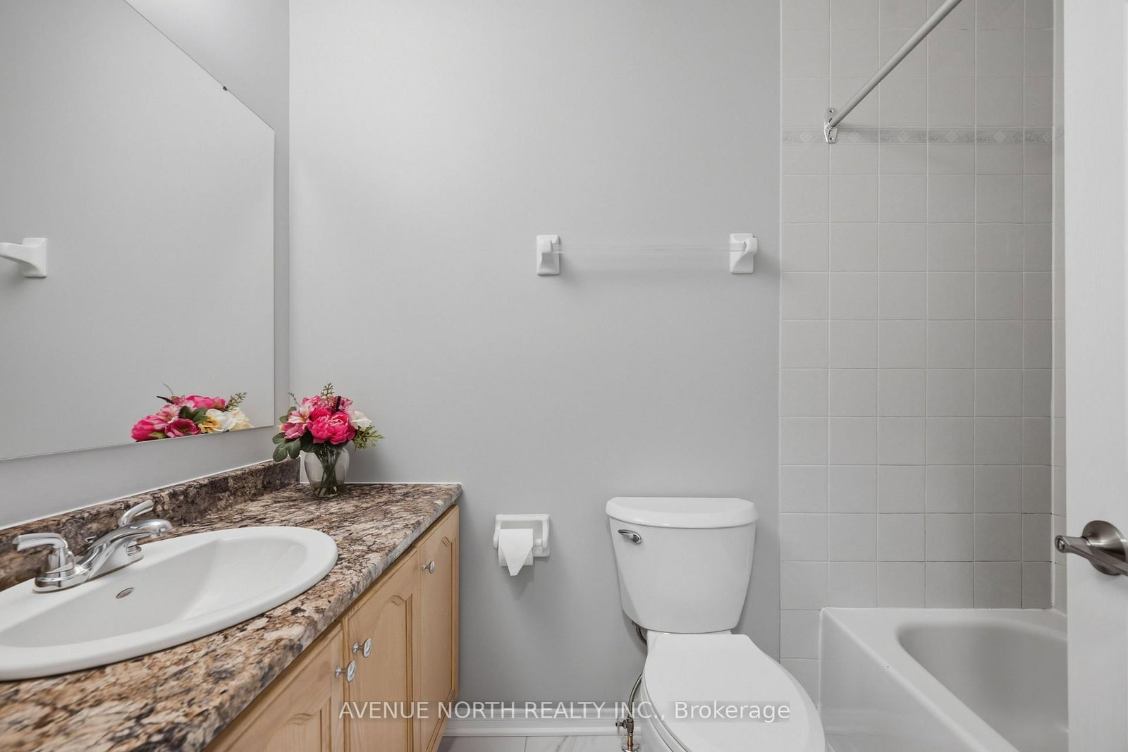 66 Woodgate Way • Ottawa, ON photo 27