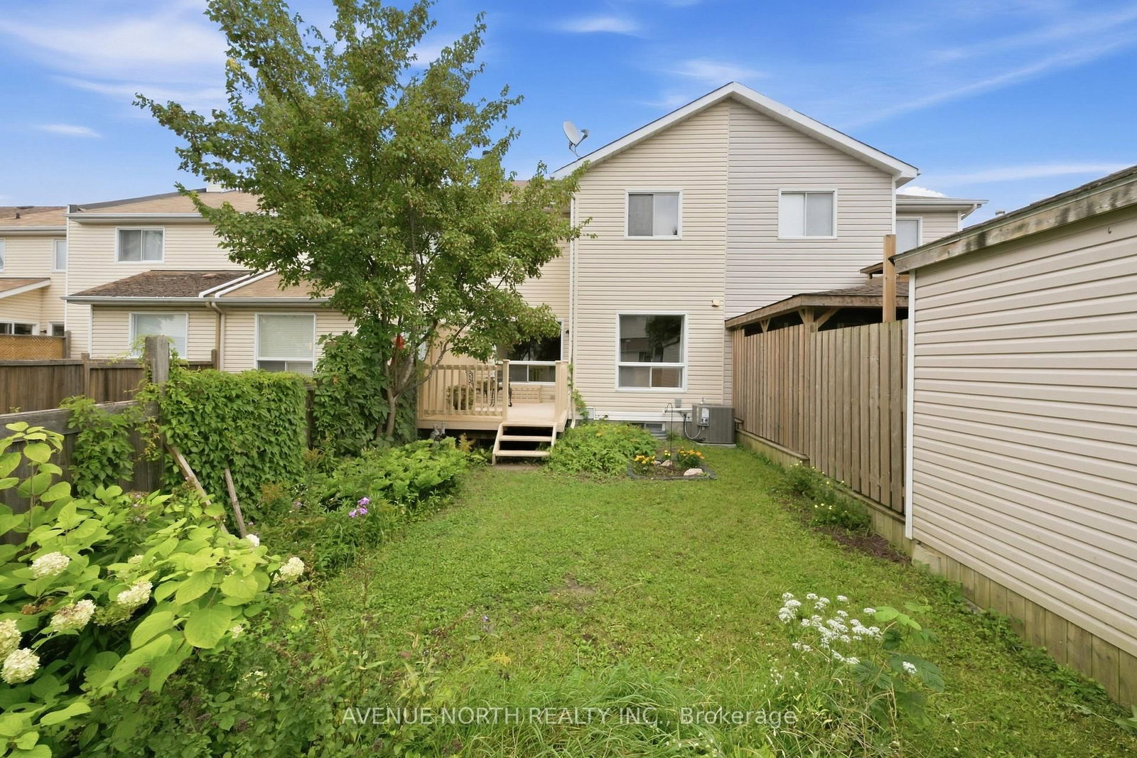 66 Woodgate Way • Ottawa, ON photo 38