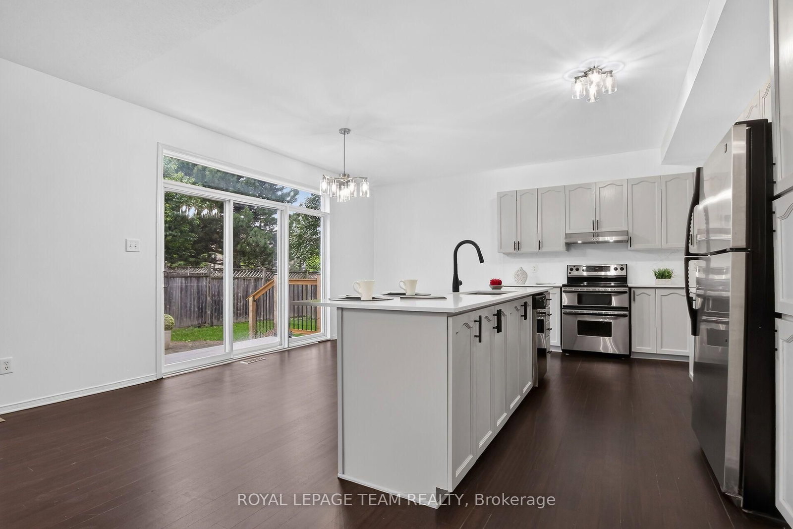 1141 Klondike Road • Ottawa, ON photo 18