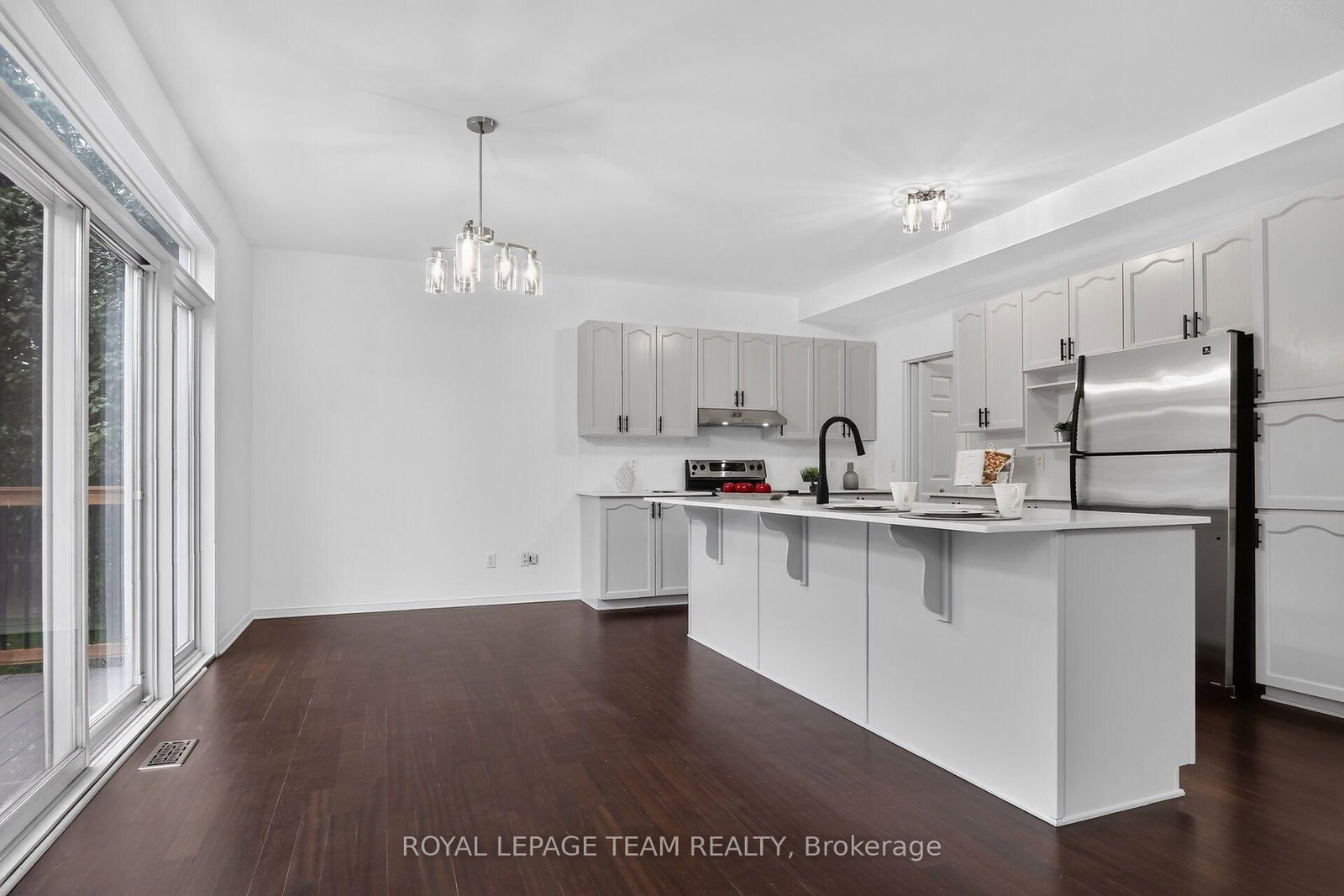 1141 Klondike Road • Ottawa, ON photo 22