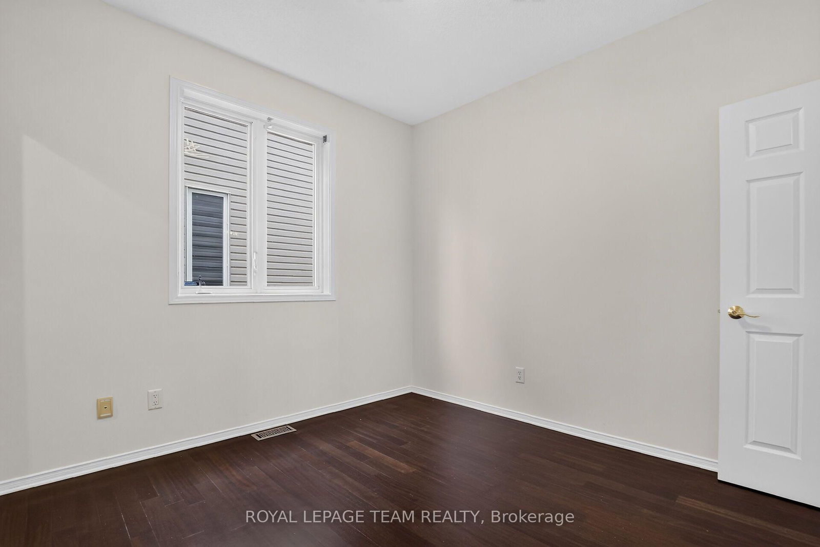 1141 Klondike Road • Ottawa, ON photo 32