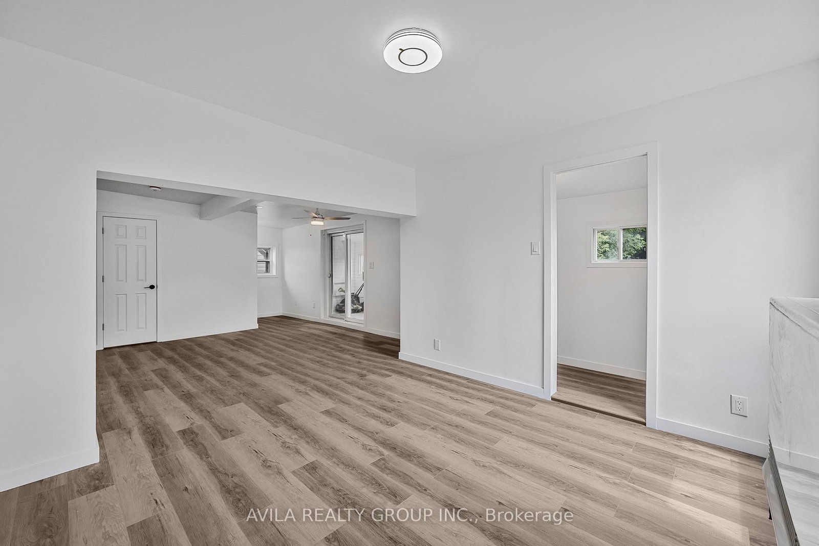 135 Charlotte Street • Brantford, ON photo 32