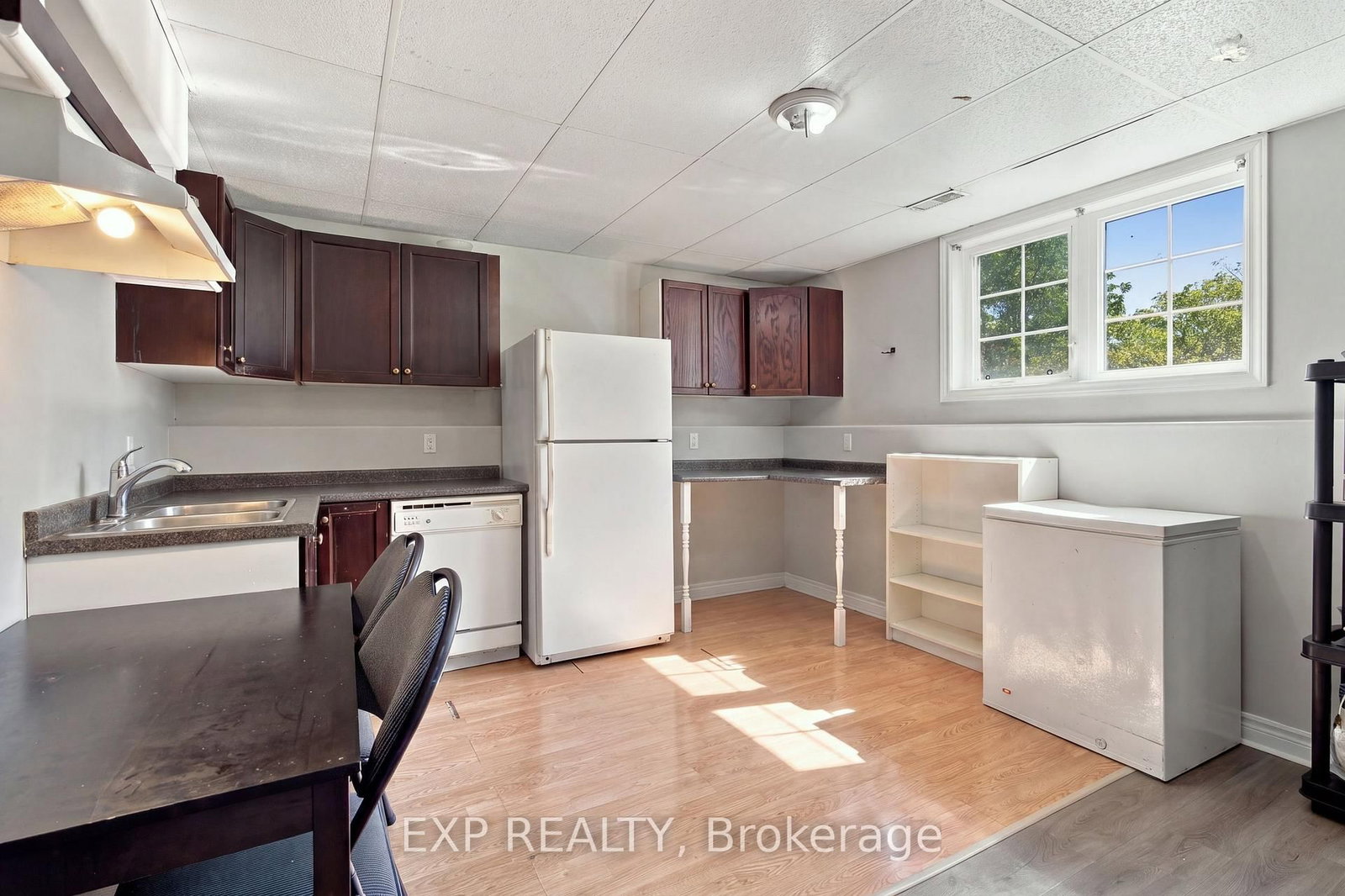 59 Parker Street • St. Catharines, ON photo 16