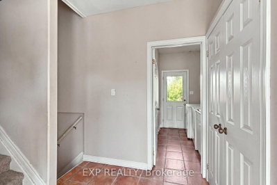 59 Parker Street • St. Catharines, ON photo 4