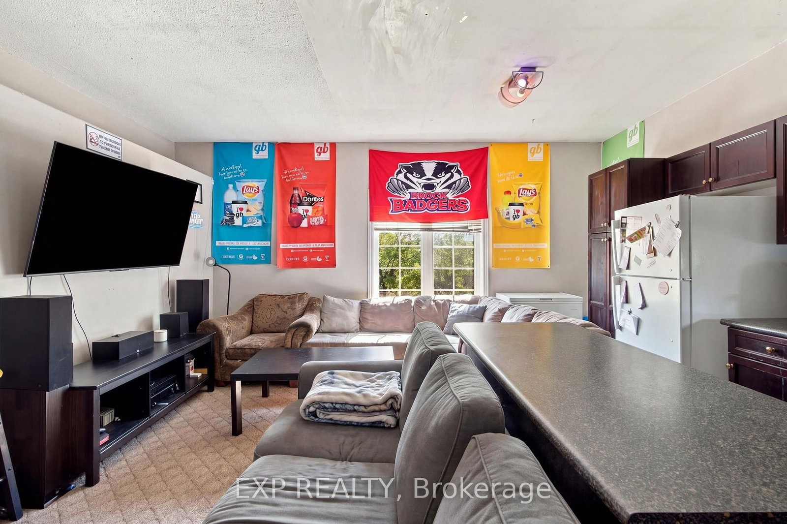 59 Parker Street • St. Catharines, ON photo 6