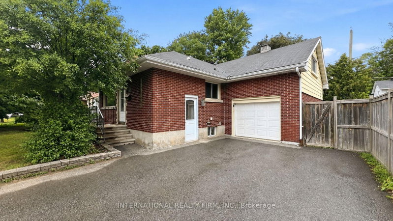 1213 ERINDALE Drive