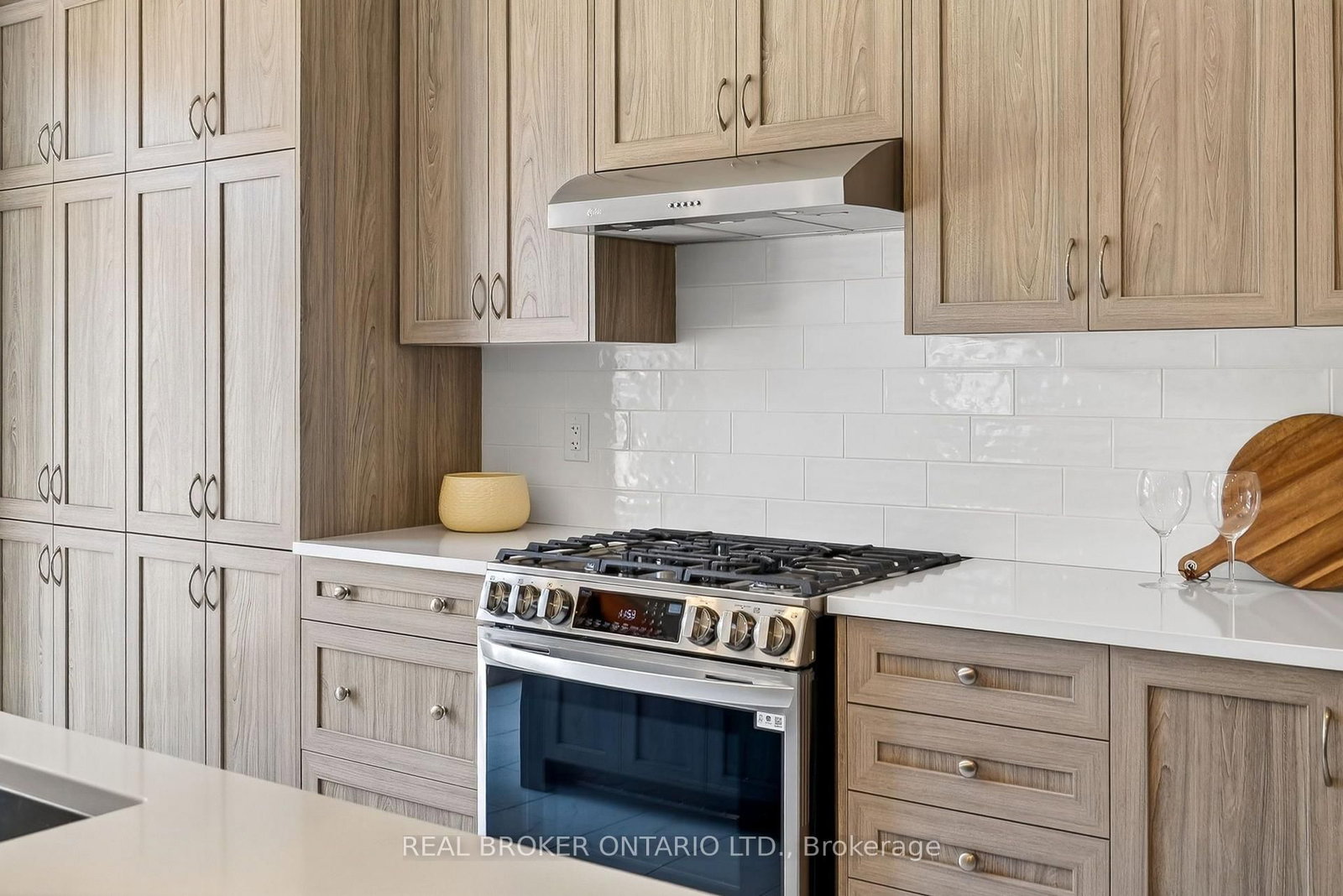 548 Anchor Circle • Ottawa, ON photo 15