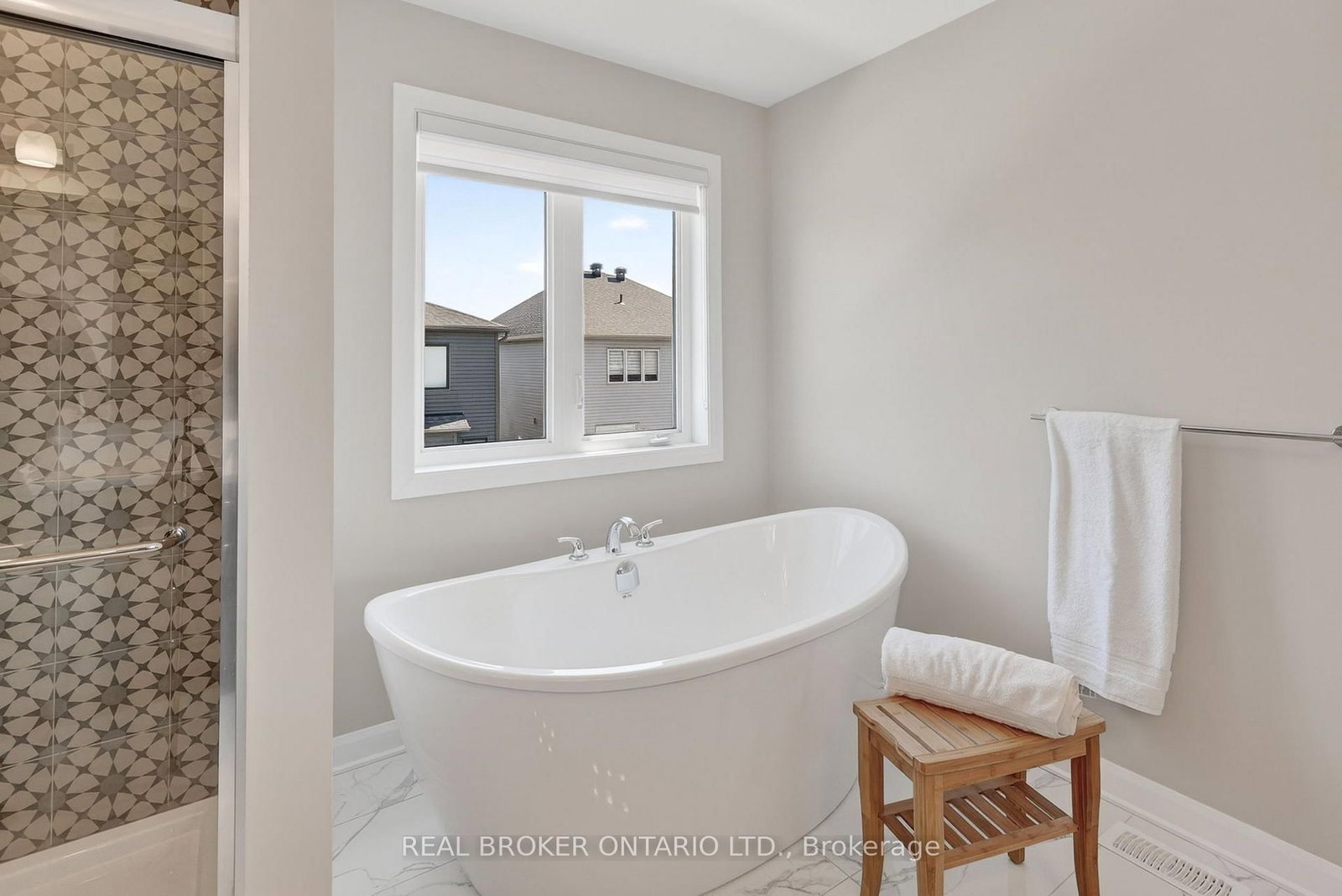 548 Anchor Circle • Ottawa, ON photo 23