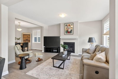 548 Anchor Circle • Ottawa, ON photo 6