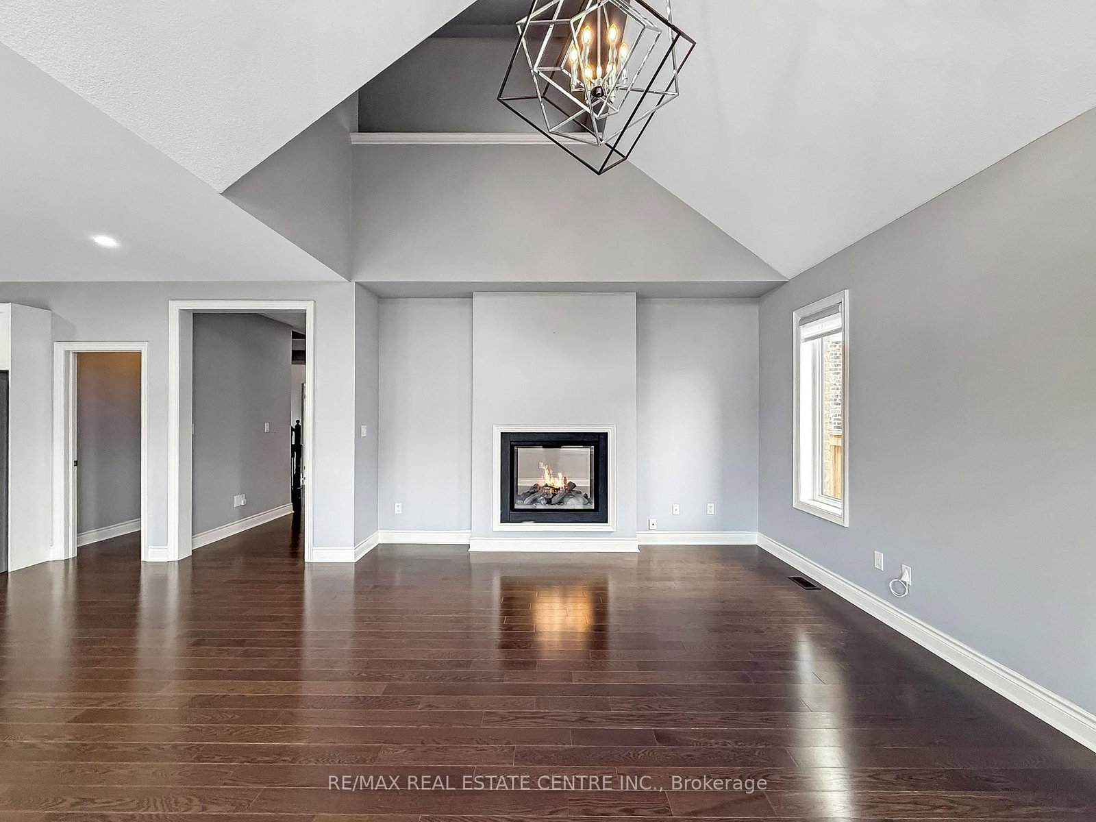 33 Stonegate Avenue • Mono, ON photo 20