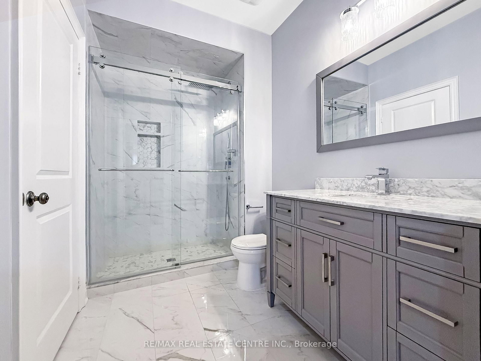 33 Stonegate Avenue • Mono, ON photo 23