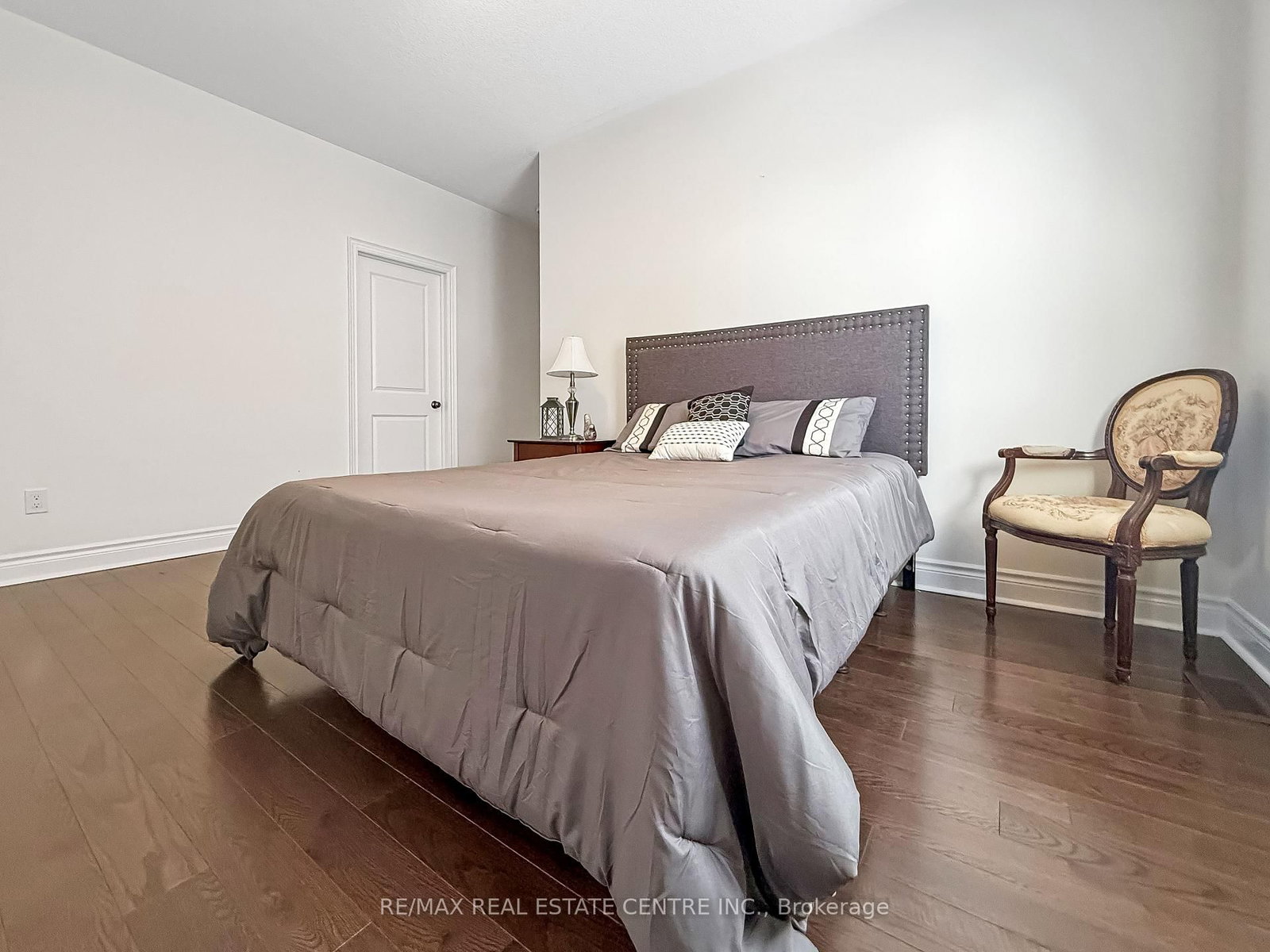 33 Stonegate Avenue • Mono, ON photo 26