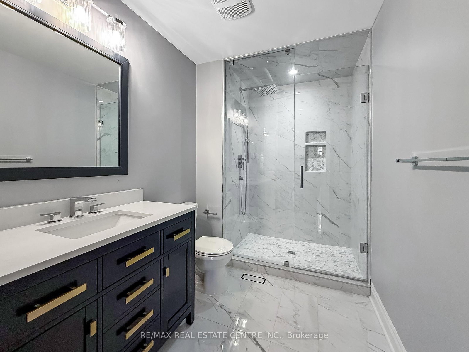 33 Stonegate Avenue • Mono, ON photo 38