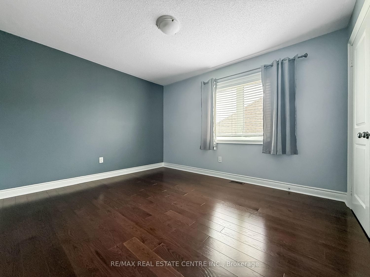 33 Stonegate Avenue • Mono, ON photo 39