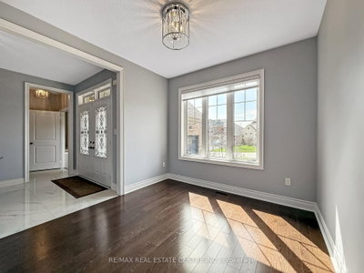 33 Stonegate Avenue • Mono, ON photo 6