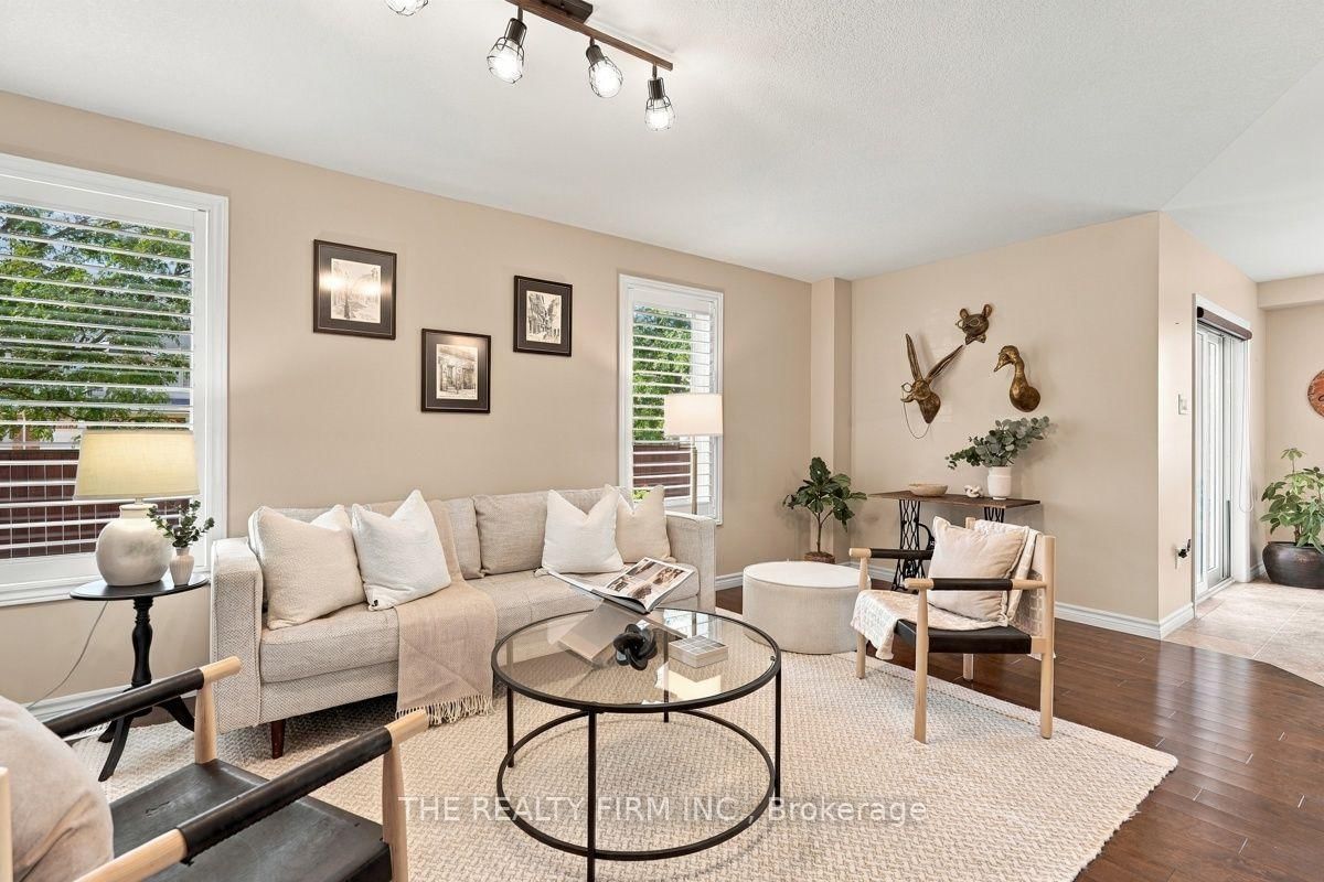 914 Silverfox Crescent • London North, ON photo 10