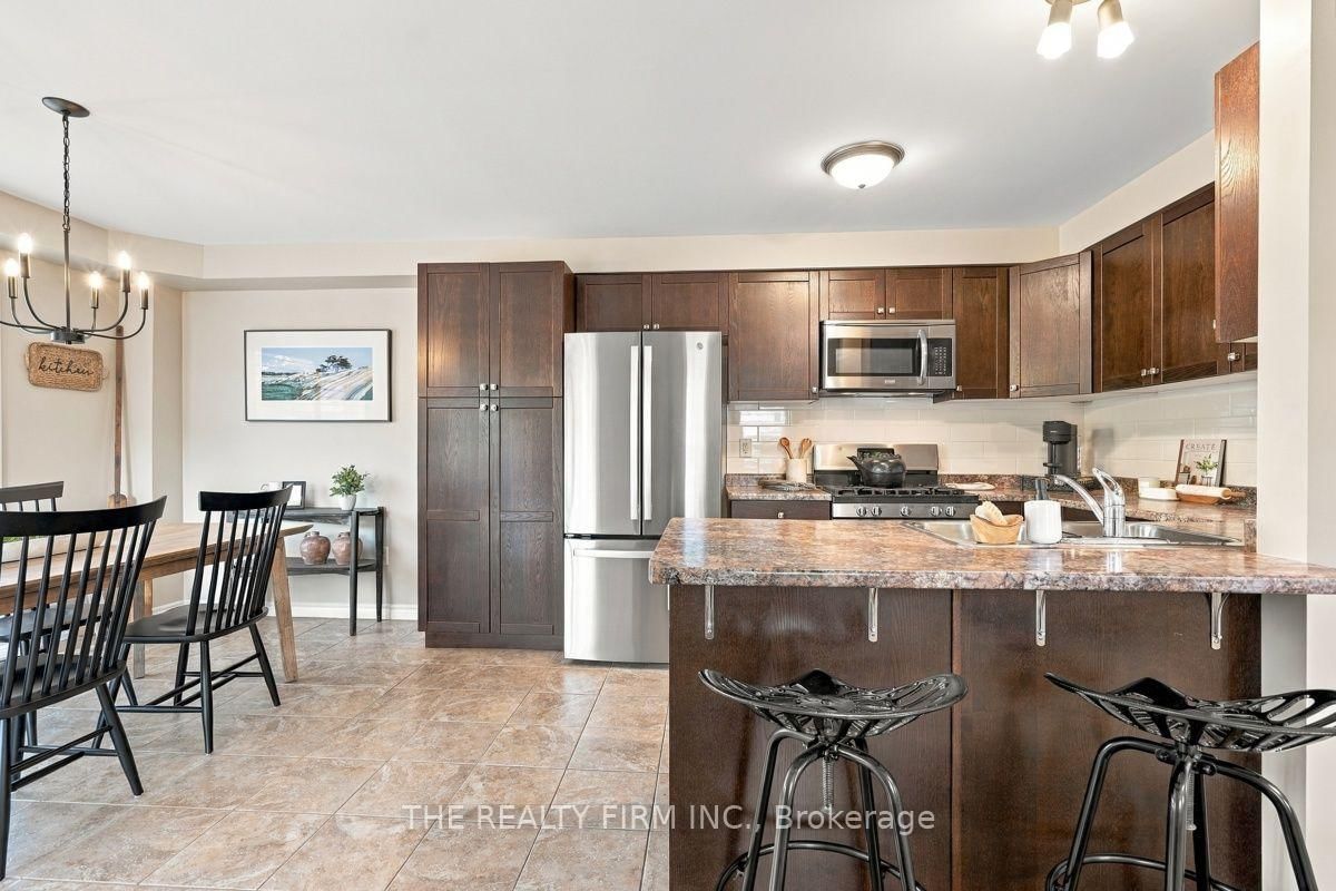 914 Silverfox Crescent • London North, ON photo 14