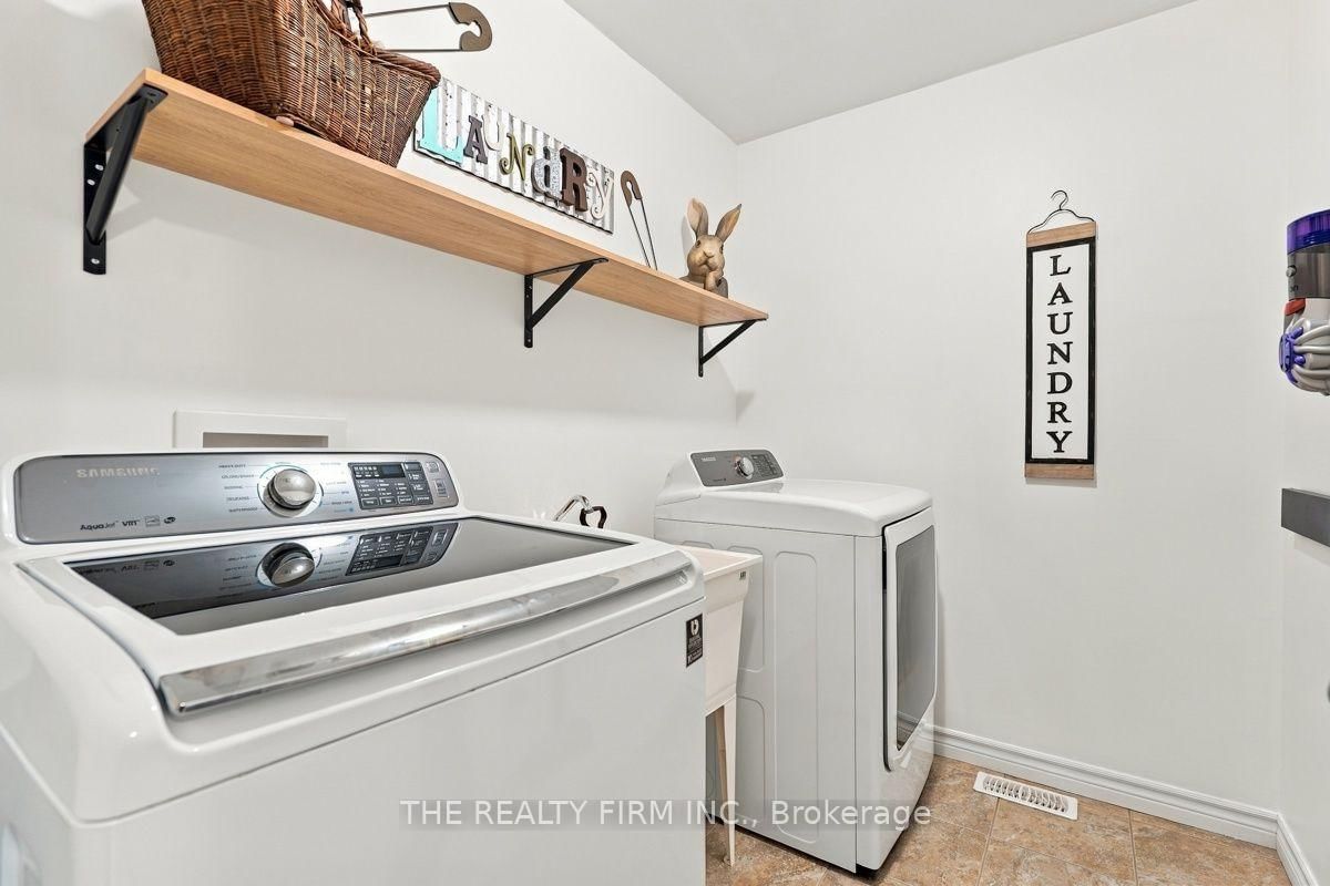 914 Silverfox Crescent • London North, ON photo 32