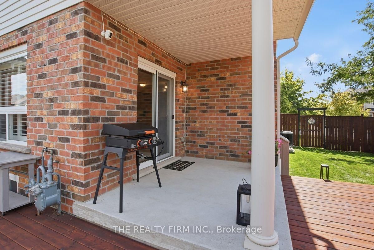 914 Silverfox Crescent • London North, ON photo 37