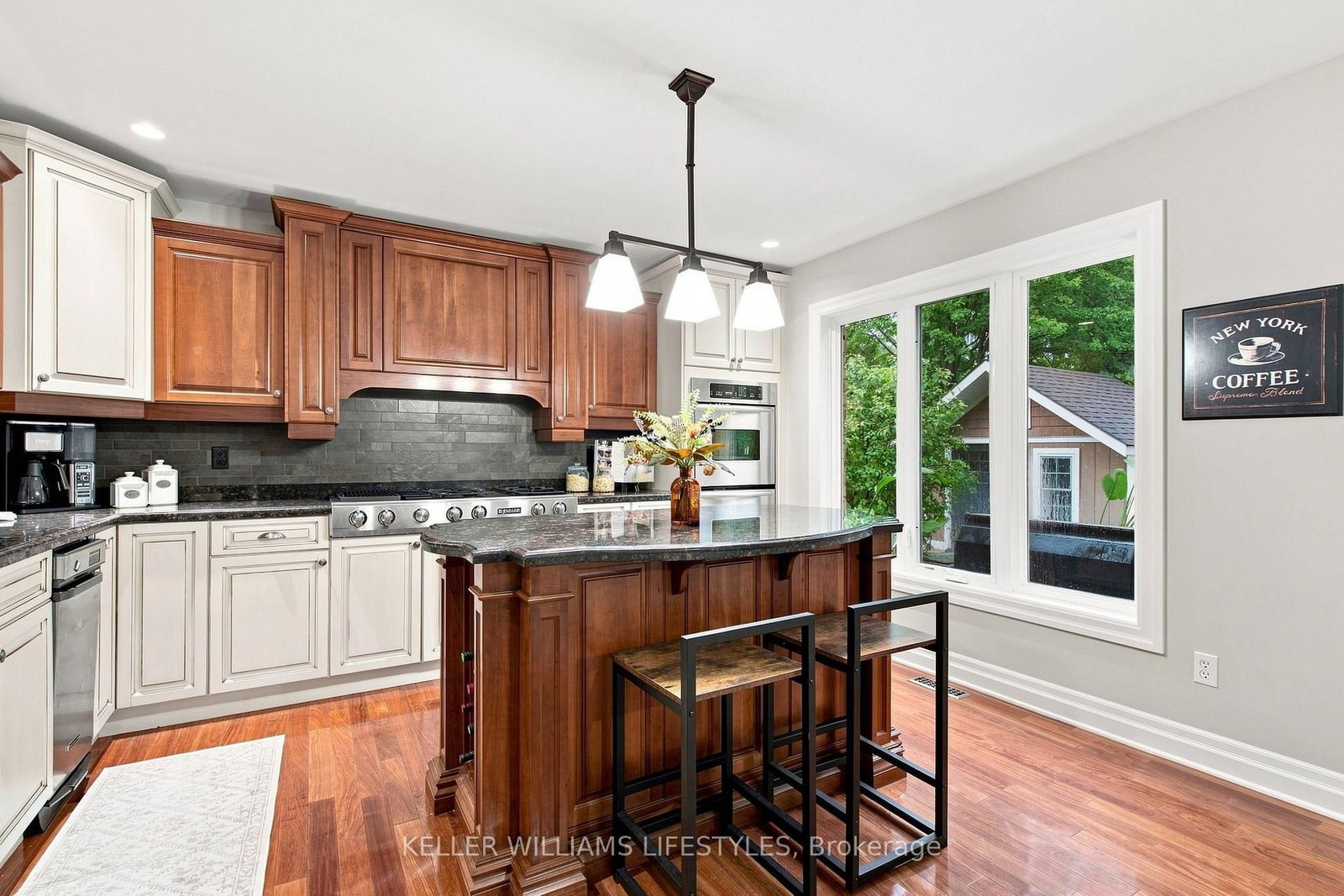 3327 Settlement Trail • London South, ON photo 14