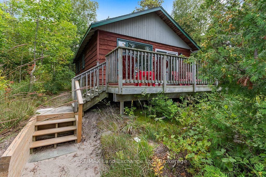18 Cottage Park Road • Saugeen Shores, ON photo 10