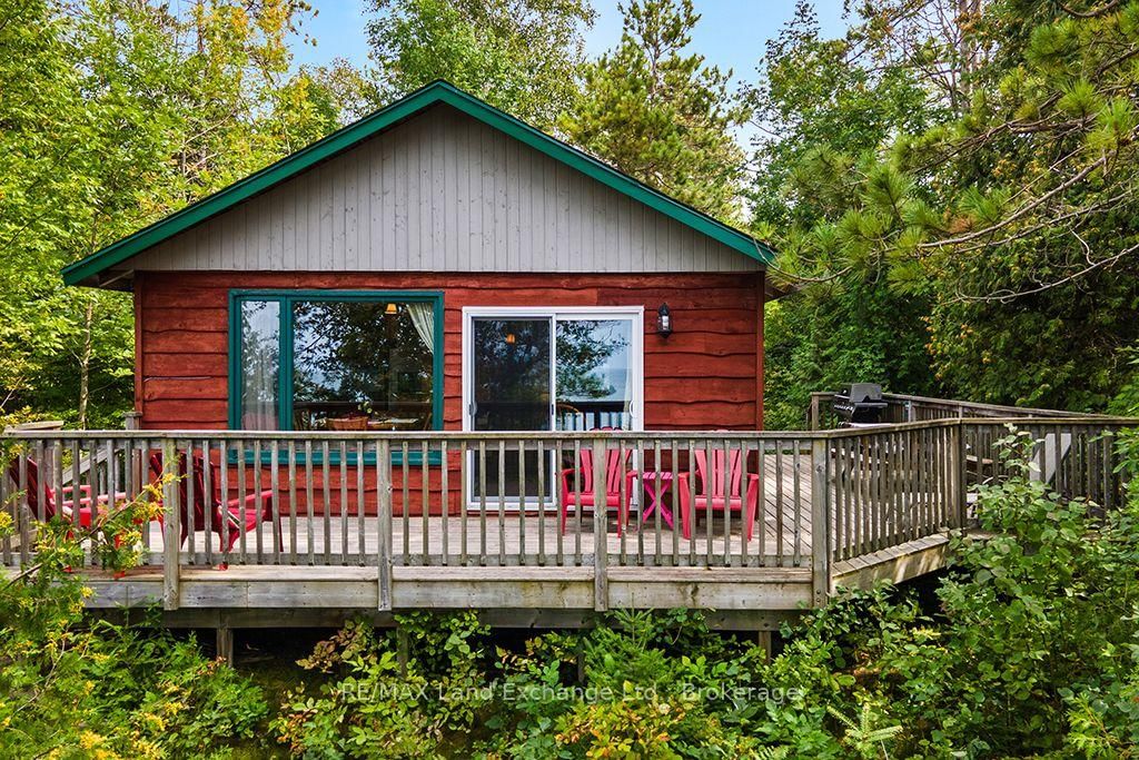 18 Cottage Park Road • Saugeen Shores, ON photo 12