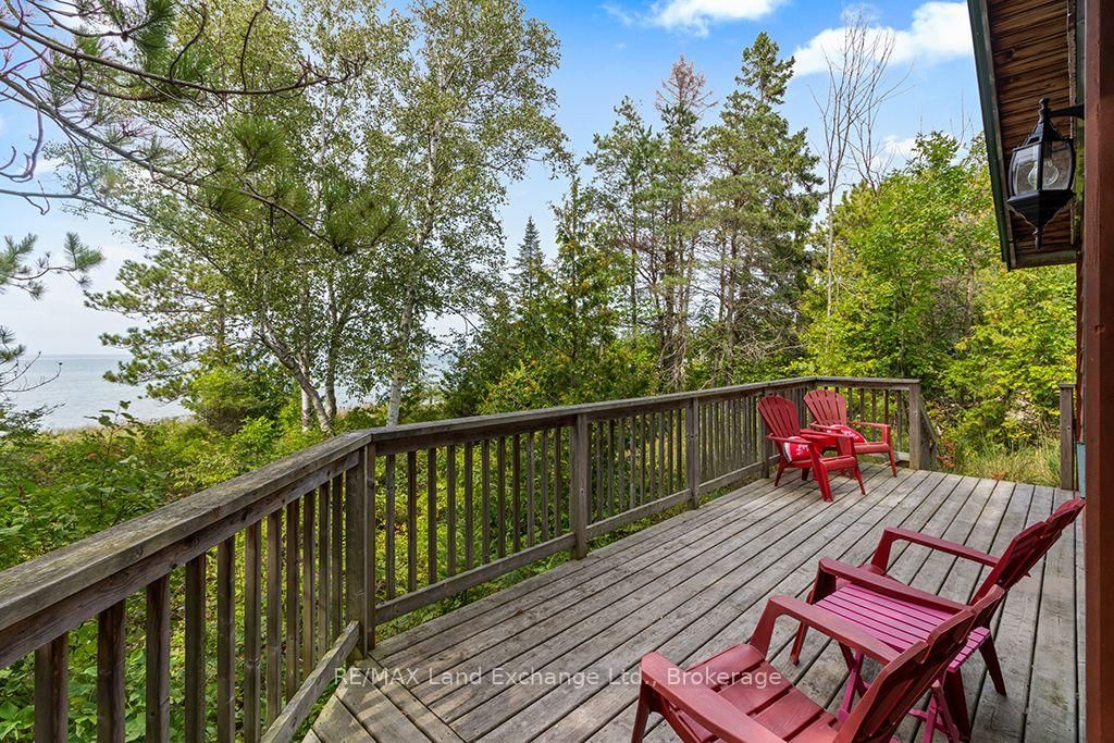 18 Cottage Park Road • Saugeen Shores, ON photo 15