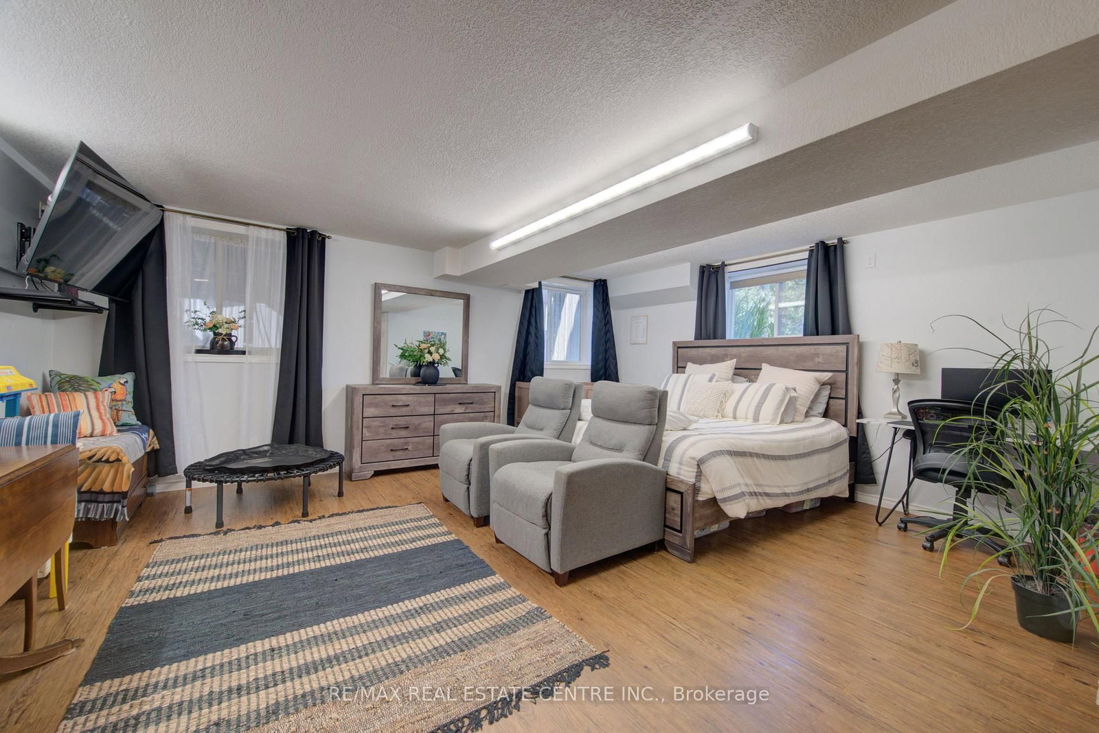 489 Leander Place • Kitchener, ON photo 33
