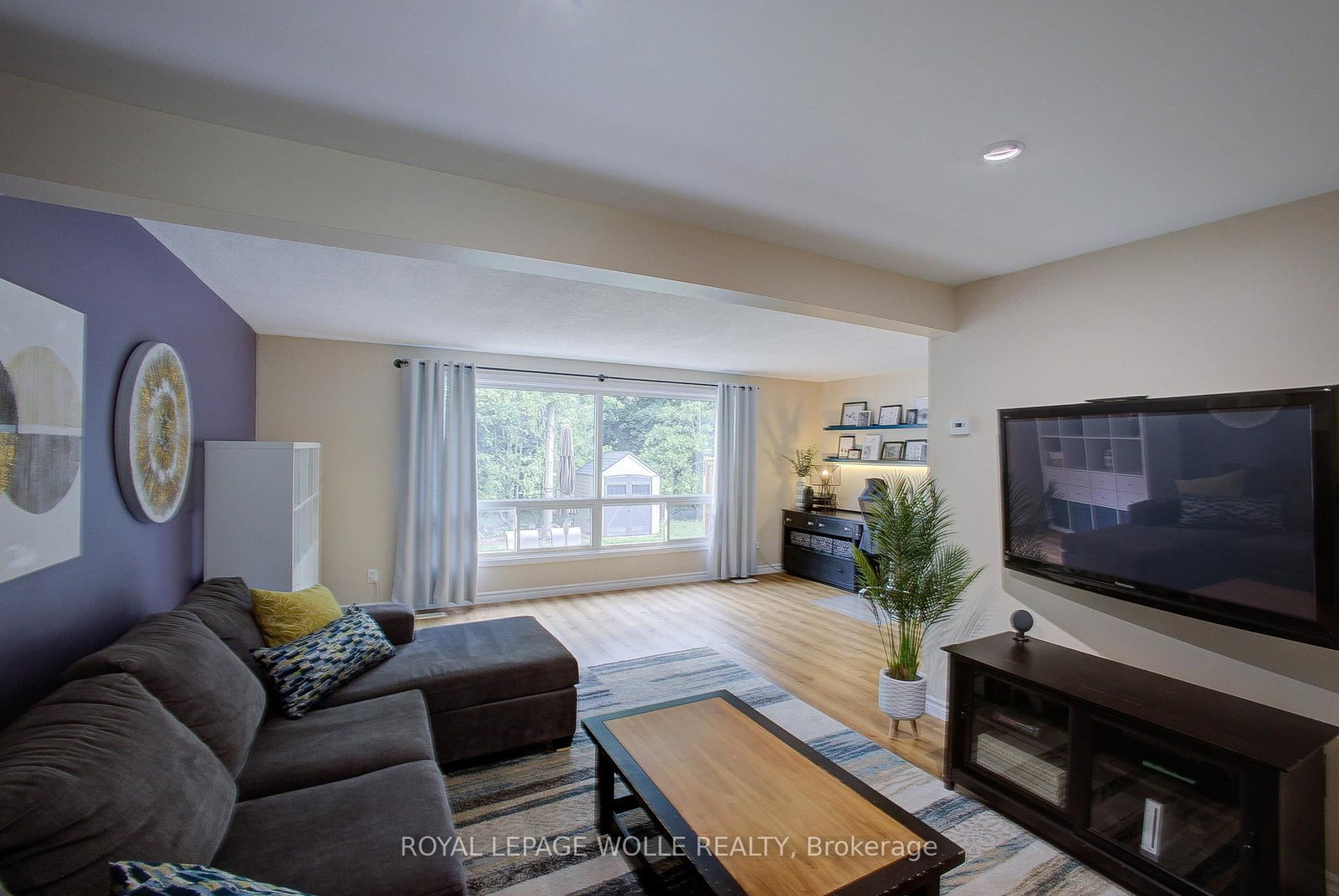 426A Dunvegan Drive • Waterloo, ON photo 12